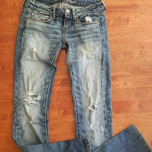 American Eagle distressed jeans